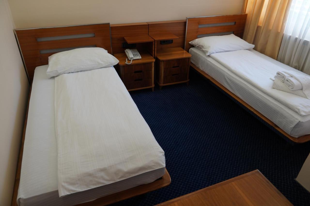 Hotel Brass- Free Parking Saraievo Exterior foto