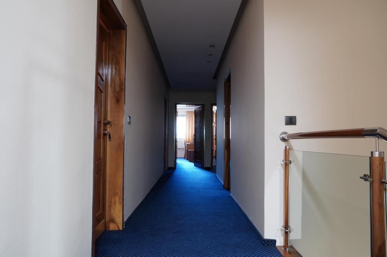 Hotel Brass- Free Parking Saraievo Exterior foto