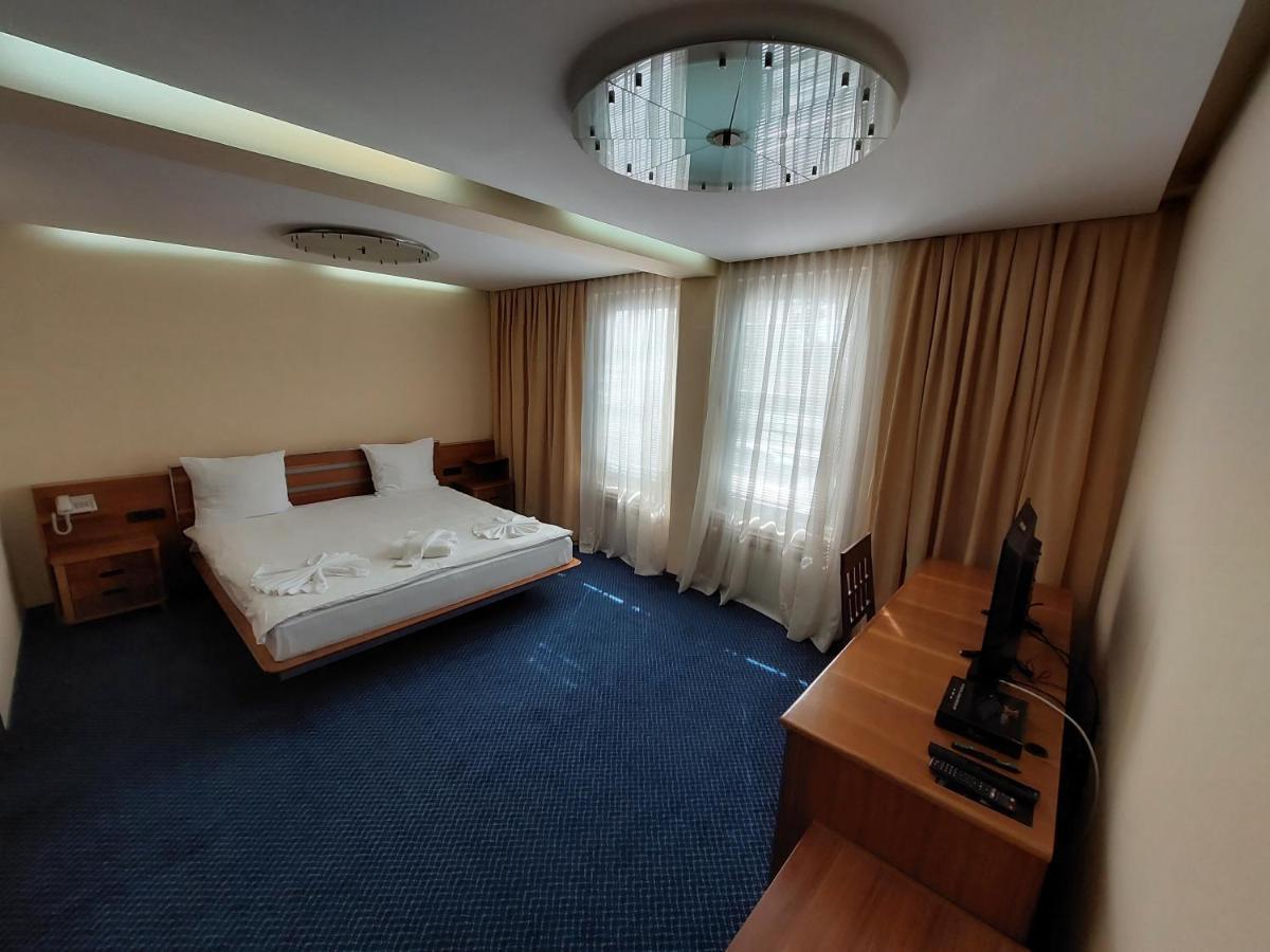 Hotel Brass- Free Parking Saraievo Exterior foto